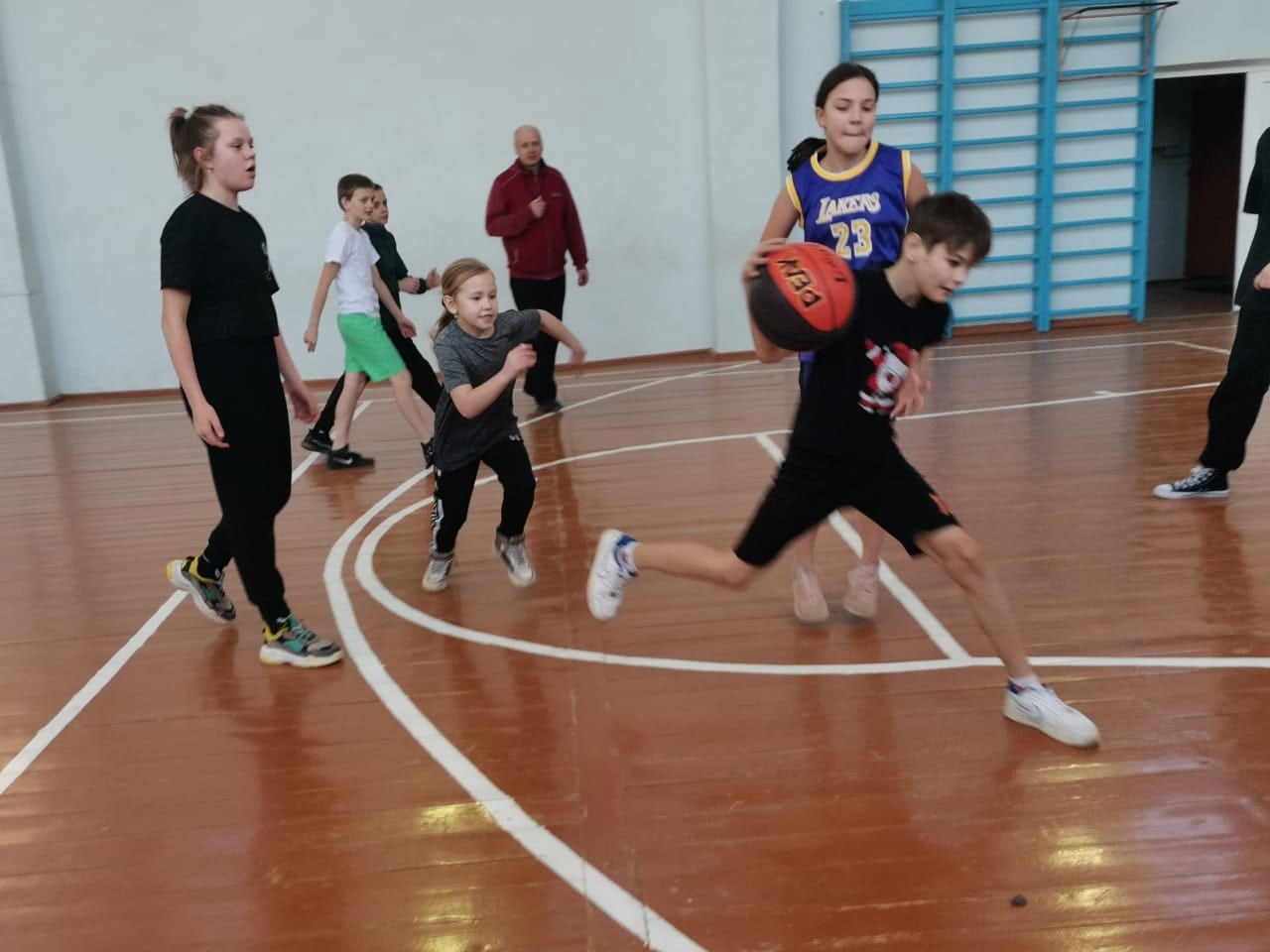 Рождественский турнир по баскетболу